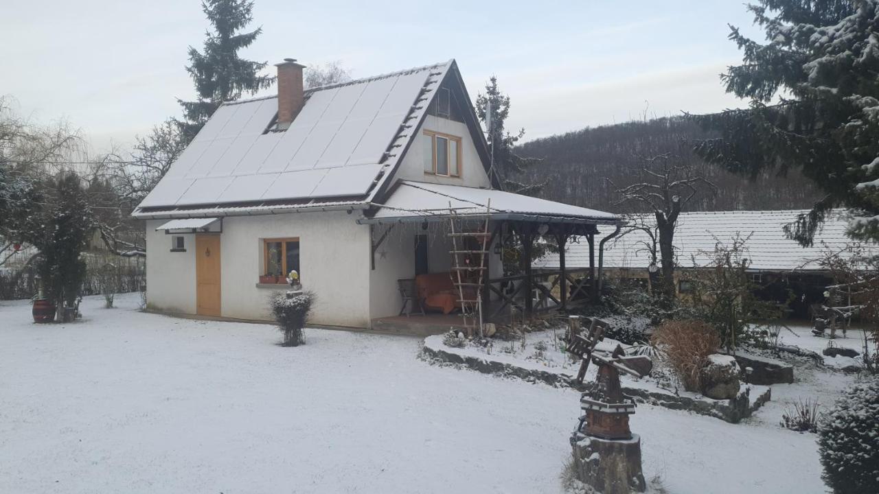 Szarvasko Szeruskert Vendeghaz Villa Exterior photo